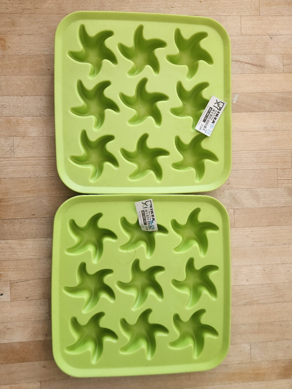 Ikea STAR ICE TRAYS Makes 18 Cubes